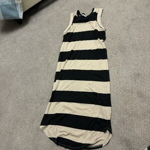 Z SUPPLY size m maxi dress! Lightly worn but great condition!